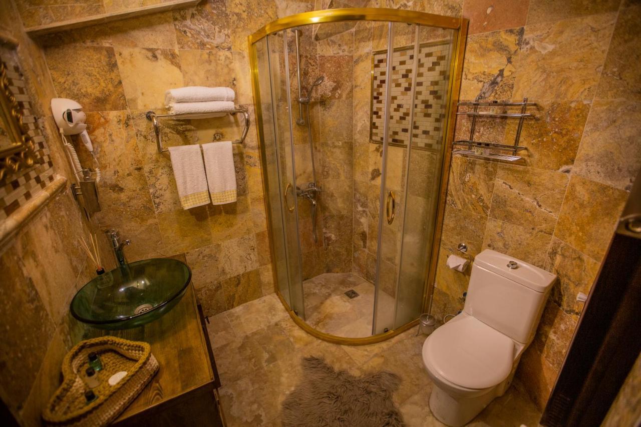 Royal Cave Hotel Юргюп Екстериор снимка